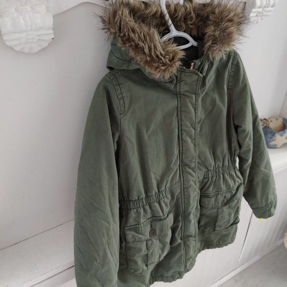 Gap Kids Winter Coat Jacket with fixed hoodie Youth sized XXL Green in color. - Picture 3 of 16